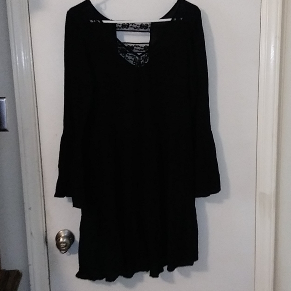 Earthbound dress - Picture 1 of 5